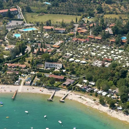 Hotel apartamentowy Villenpark Sanghen Manerba del Garda